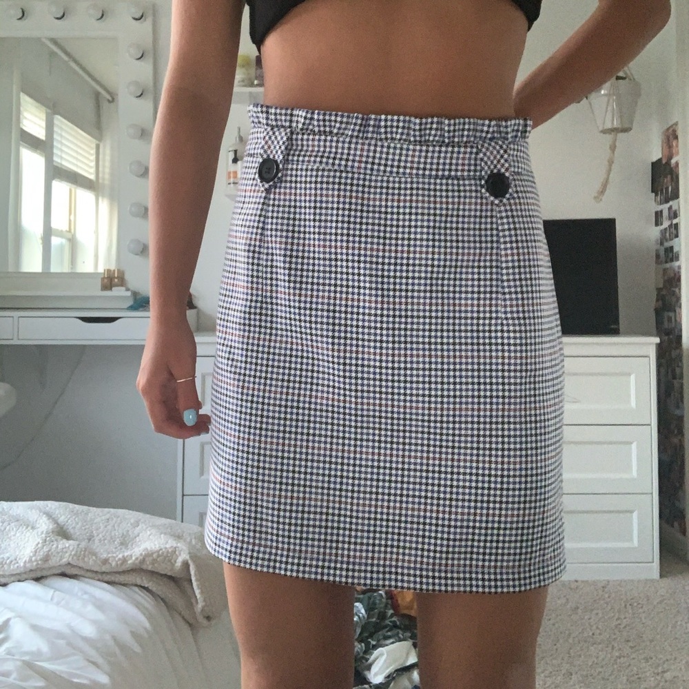 Blaze red pattern mini skirt